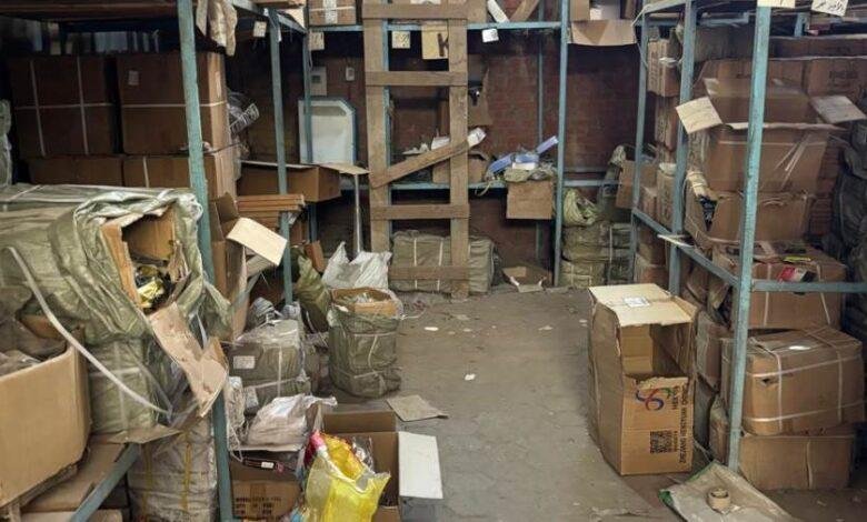 "حماية المستهلك" يضبط 4.3 طن مواد بناء مجهولة المصدر مستخدمًا علامات تجارية شهيرة
