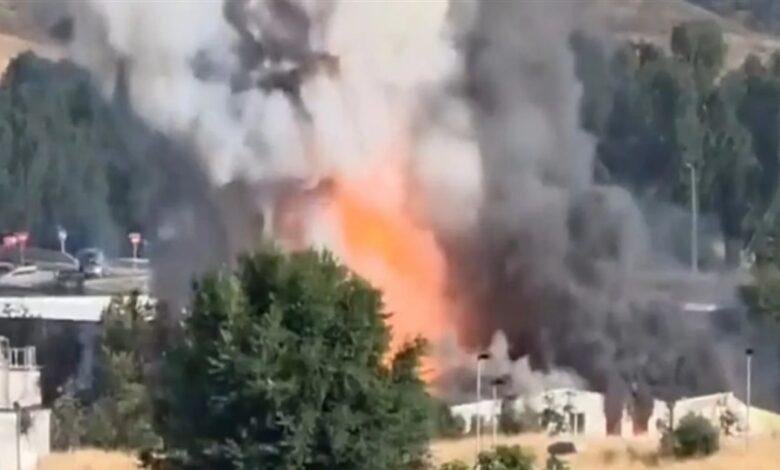 سحابة سامة وتحذير من مغادرة المنازل