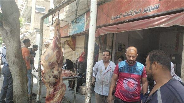 ضبط 122 طنًا من اللحوم الفاسدة وتحرير 1،553 محضرًا خلال يونيو