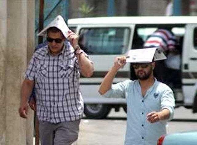 طقس اليوم الجمعة شديد الحرارة والعظمى بالقاهرة 37