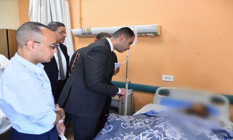 نائب وزير الصحة يتفقد الحالة الصحية لمصابي حادث الدائري الإقليمي