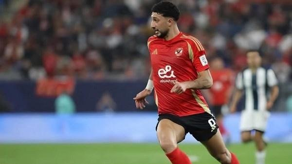 ٧.٥ مليون دولار.. عرض رسمي من الريان القطري للأهلي لضم وسام أبو علي