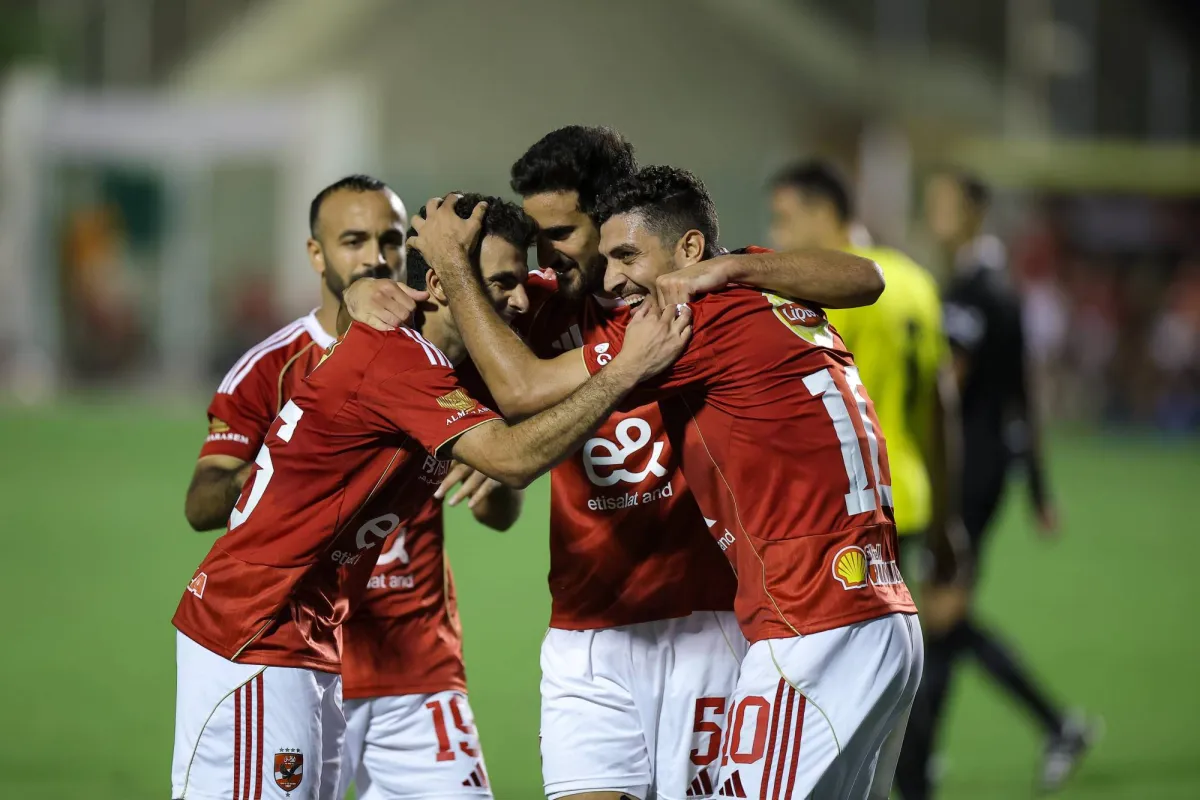 «المنافسة تشتعل في القمة الأهلي يتشارك الصدارة مع المصري والزمالك»
