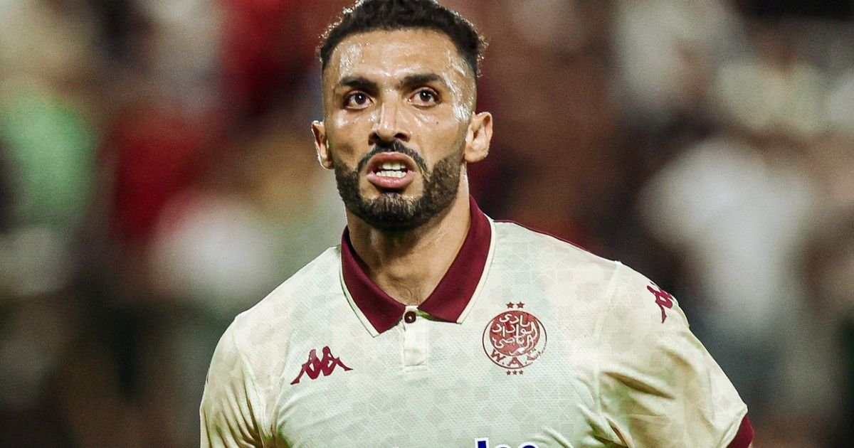 «الوداد يتصدر الدوري المغربي بينما الرجاء يُعاني من تعادل مُخيب»