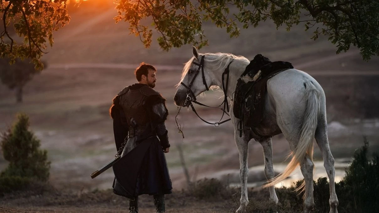 أبطال مسلسل المؤسس عثمان الموسم 7 من يؤدي دور أورهان ؟