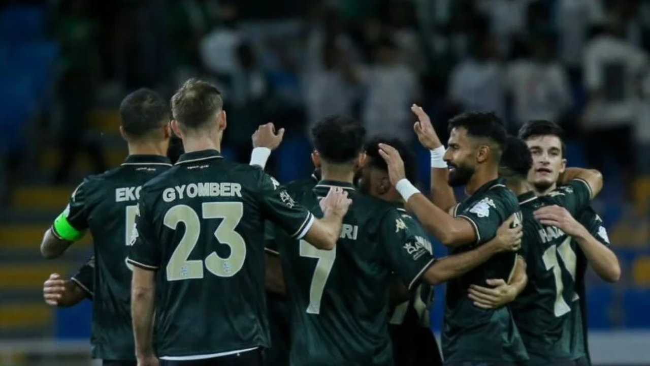 «الخلود × النجمة» اليوم في دور الـ16 من كأس الملك السعودي والقنوات الناقلة للمباراة