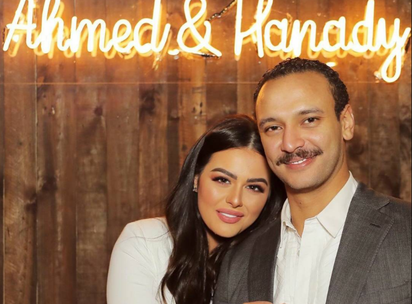 ظهور هنادي مهنا وأحمد خالد صالح معًا في مهرجان القاهرة السينمائي ينهي شائعات الانفصال