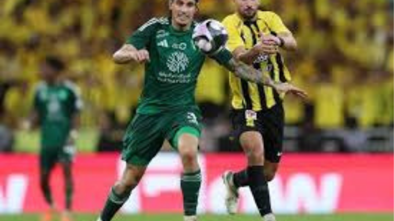 “ديربي جدة” الاتحاد ضد الأهلي في مواجهة حاسمة بالدوري السعودي