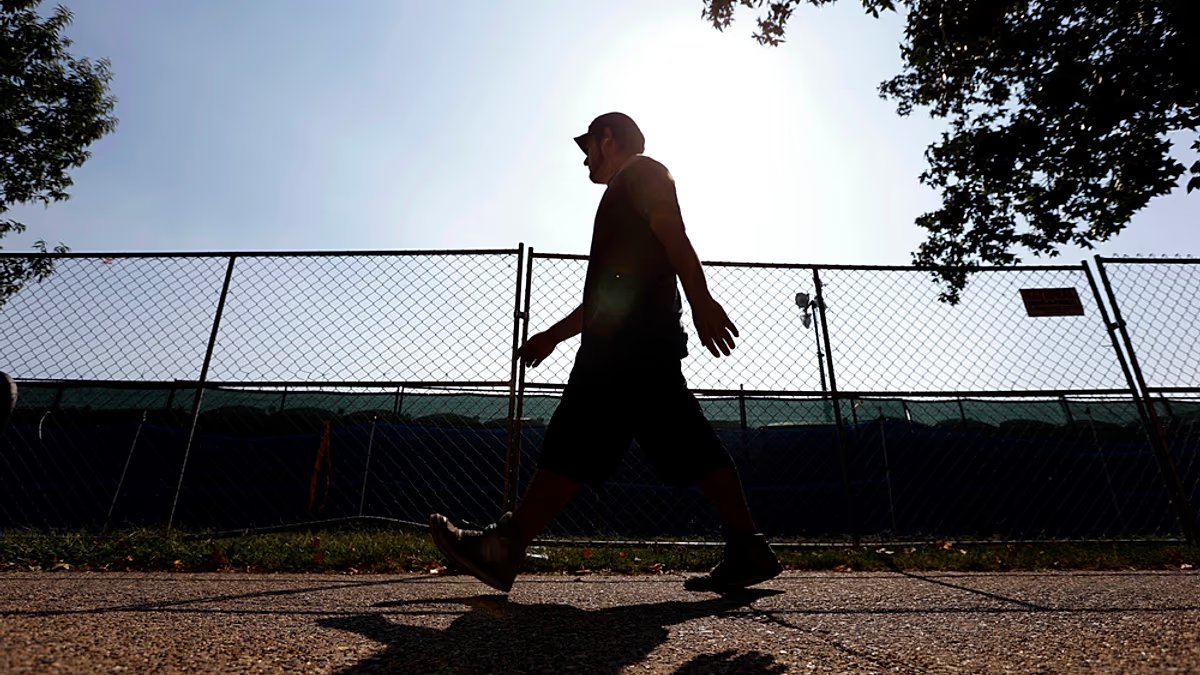 «قلة النشاط البدني تزيد من المعاناة النفسية في منتصف العمر» دراسة تكشف العلاقة بين النشاط والضغط النفسي