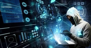 «تحذير أمني» برمجيات خبيثة تستخدم الذكاء الاصطناعي في احتيالات إعلانات أندرويد