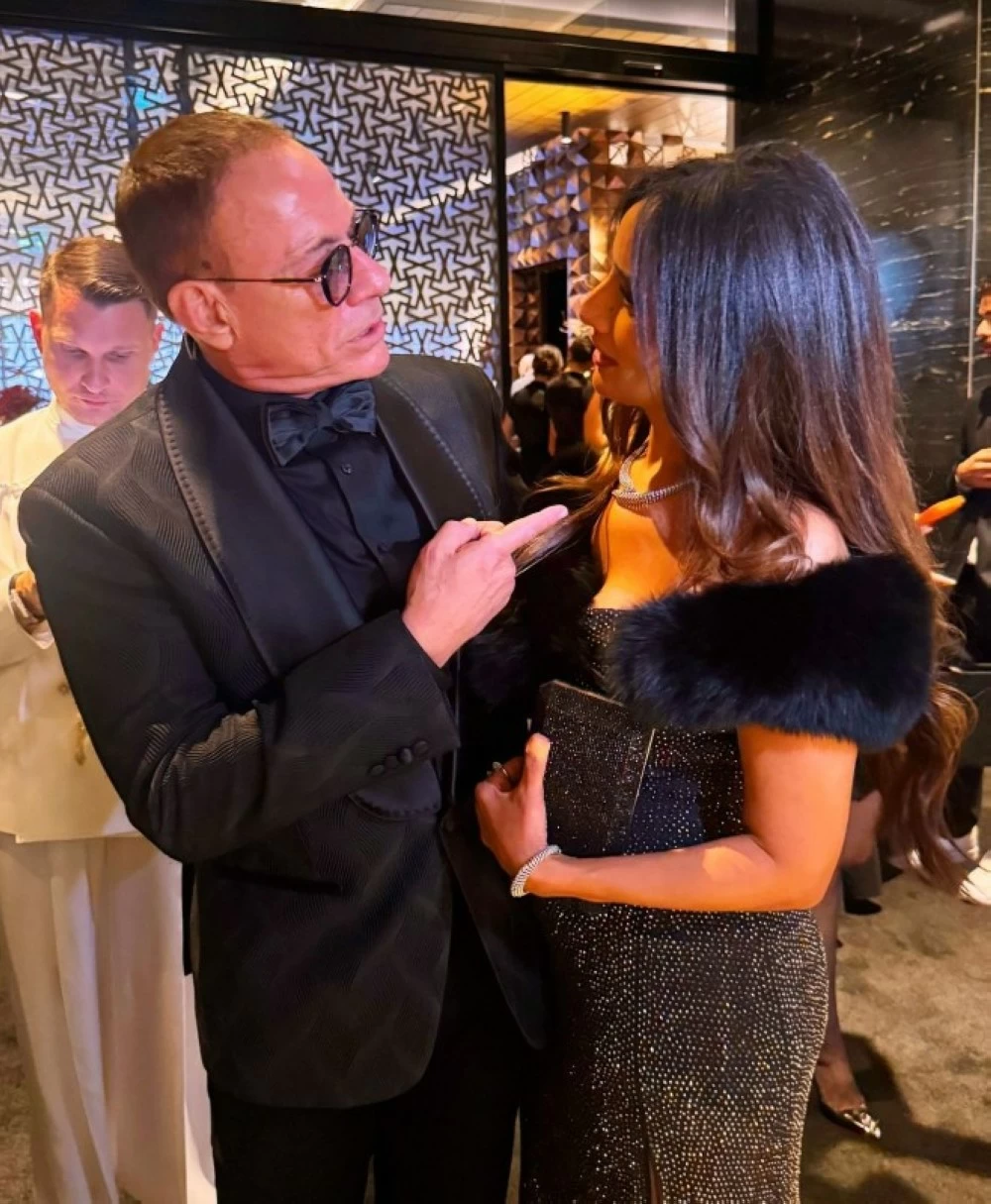 «موقف فكاهي يجمع زينة وفان دام ويشعل تفاعل الجمهور»