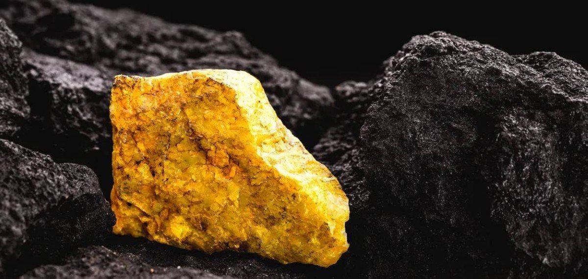 «اكتشاف مذهل في الغابون: صخرة تعود لمليارين من السنين تكشف عن مفاعل يورانيوم طبيعي»