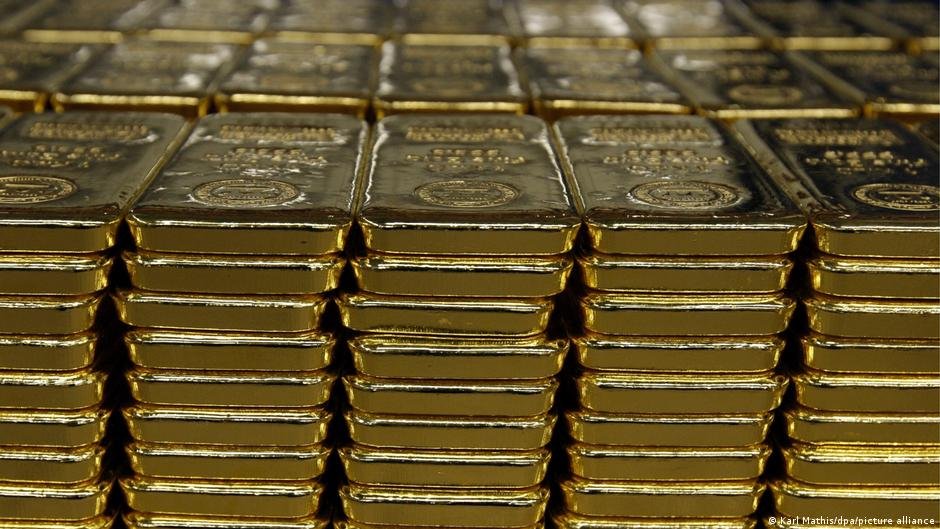 «ثلاثة أضعاف ذهب ألمانيا في “أمريكا ترامب” هل سيظل في أيدٍ أمينة؟»