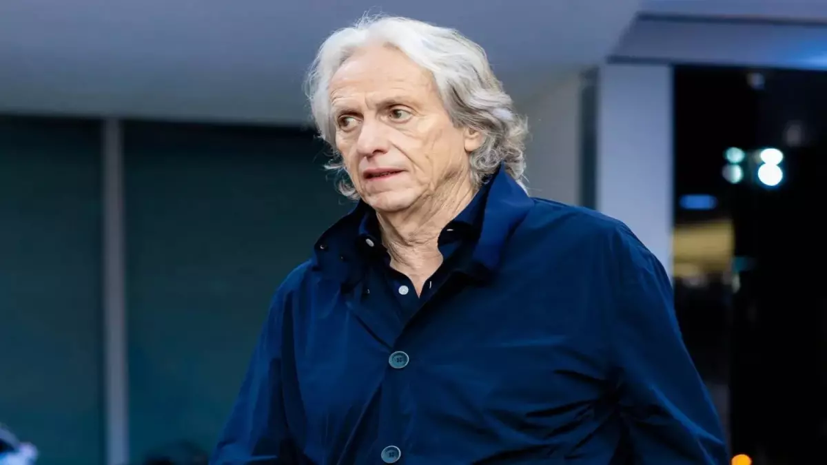 «صدمة كروية قادمة» خيسوس يكشف عن خطة مثيرة ستغير ملامح اللعبة قريبًا