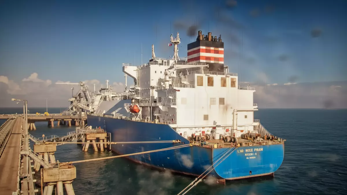 «مفارقة تاريخية» الدولة التي كانت تستجدي الغاز قبل 5 سنوات على أعتاب توقيع عقد لتدفئة منازل على بُعد آلاف الكيلومترات في 2026