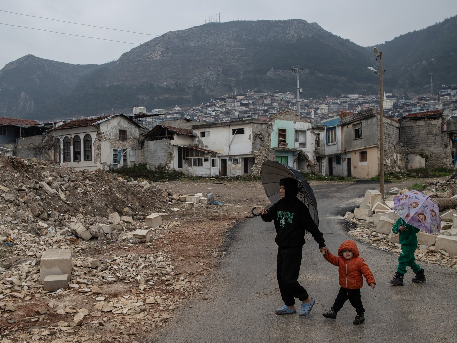 «زلزال بقوة 5.1 درجة يهز باليكسير التركية من دون تسجيل خسائر»