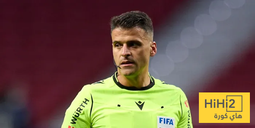 «عقوبة محتملة ضد خيل مانزانو نتيجة أخطائه في مواجهة برشلونة وسوسيداد»