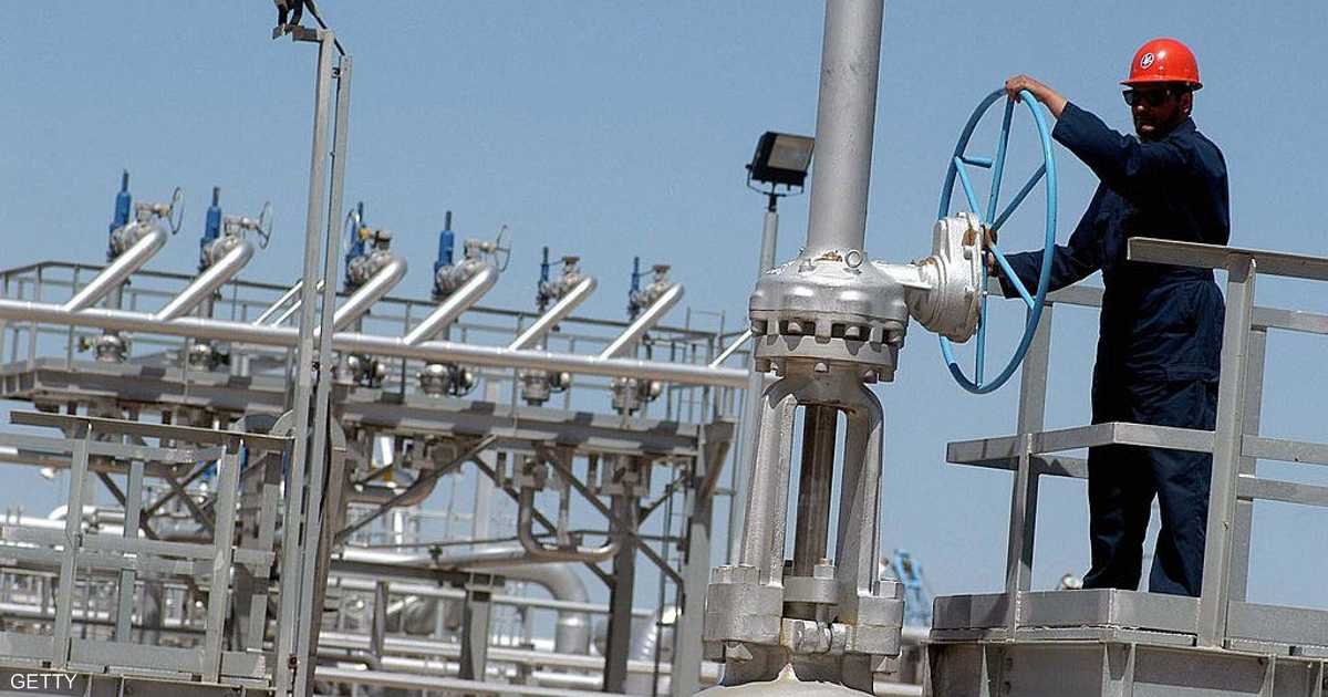 «دلالات انخفاض التكرير في الكويت وتأثير “القوة القاهرة” في قطر»