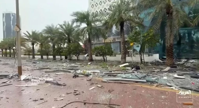 «أهوال القصف الإيراني» دمار واسع في ضاحية السيف بالبحرين جراء الصواريخ والمسيّرات