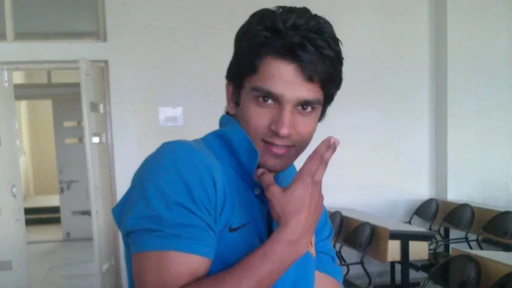 شاب هندي يفارق الحياة بعد سحب أجهزة الدعم الحيوي بقرار قضائي تاريخي