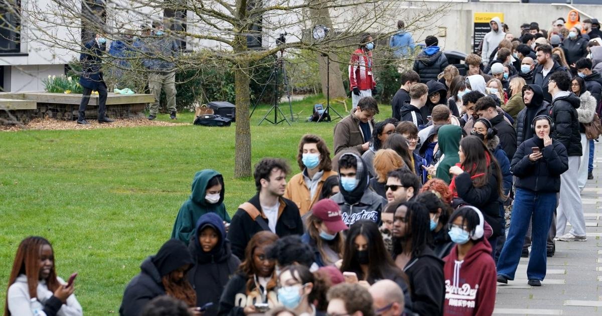 بريطانيا تقدم لقاح بيكسيرو كأحدث أمل في مكافحة التهاب السحايا القاتل