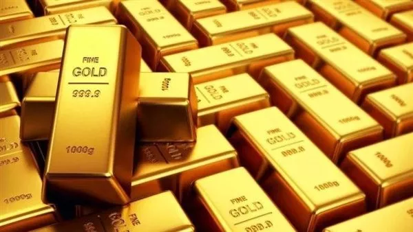 الذهب يتعرض لأكبر خسارة أسبوعية منذ 40 عاماً في ظل تزايد التوترات بالشرق الأوسط