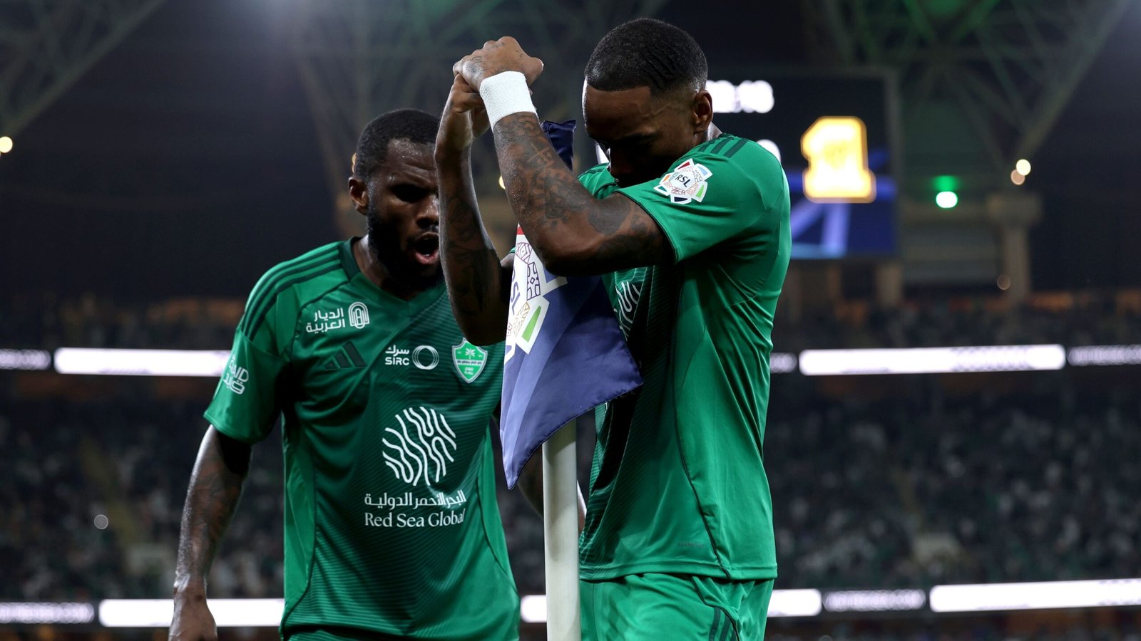 «مستقبل الأهلي على المحك» الاتحاد يتقدم بشكوى عاجلة ضد توني