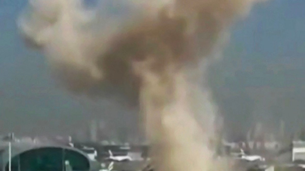 «ضغوط متزايدة» القصف الإيراني يترك بصماته على دول الخليج بين خسائر وإصابات