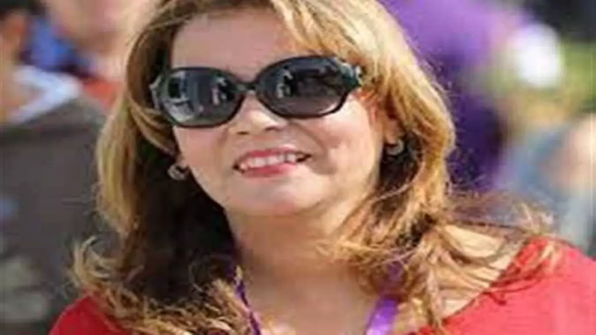 أسطورة السينما المصرية تُكَرَّم بأعلى جائزة في تاريخ مهرجان الإسكندرية