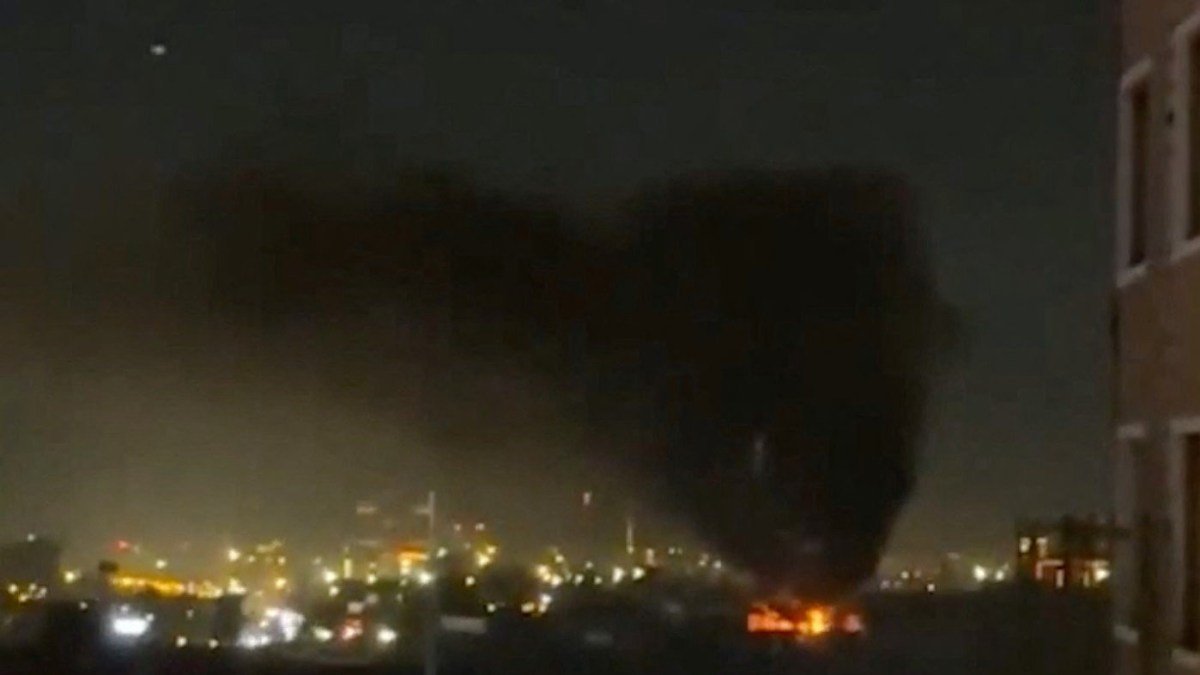 «أبطال السماء» الدفاعات الجوية الخليجية تتصدى للهجمات الصاروخية والطائرات المسيّرة الإيرانية