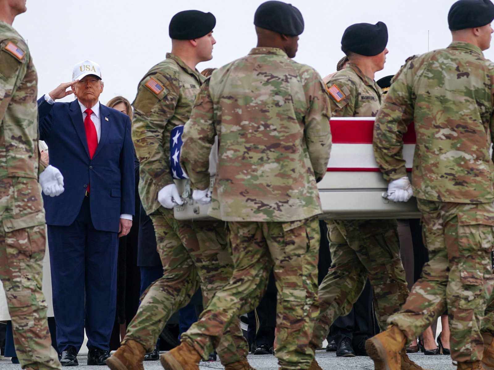 «نزهة قصيرة أم صراع مستمر؟» كتّاب أمريكيون يتناولون التحديات الأليمة التي يواجهها ترمب في سياق الحرب