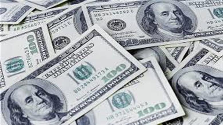 سعر الدولار اليوم مقابل الجنيه المصري.. ثبات في البنوك وترقب بالأسواق الدولية