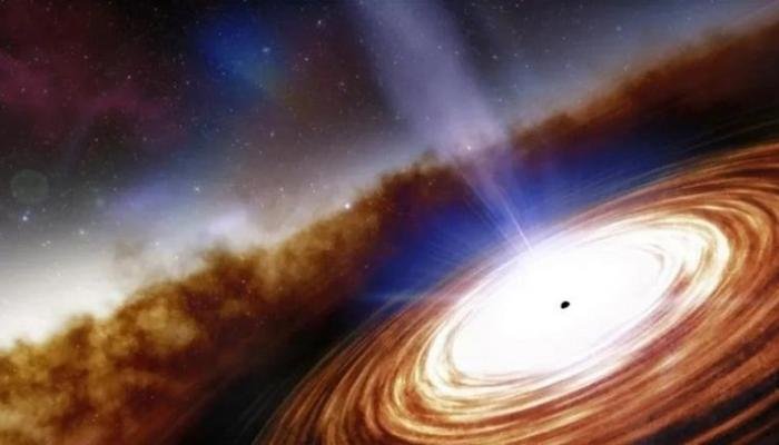 ثقبان أسودان عملاقان في مجرة على وشك التصادم في اكتشاف علمي مذهل