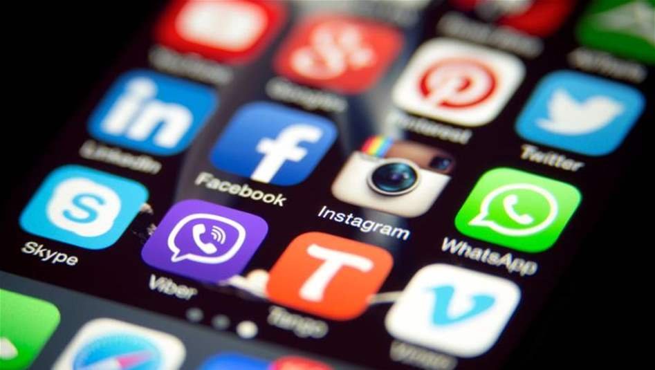 أفضل 200 رسالة تهنئة بعيد الفطر 2026 لتبهج الأهل والأحباء والأصدقاء